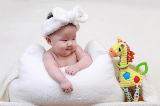 云南宝宝打嗝吐奶怎么回事 云南宝宝打嗝吐奶怎么回事